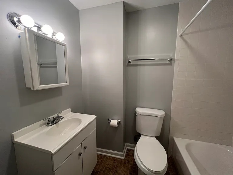 Squirrel HIll Properties — Photo 20