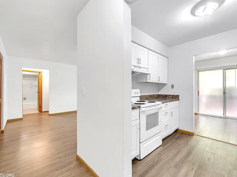 1156 Osterman Ave #B — Photo 4