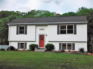 27 Huntley Rd, Killingly, CT 06241