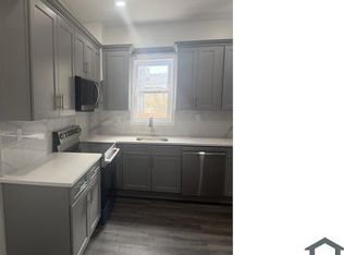 302 W Earlham Ter #1, Philadelphia, PA 19144