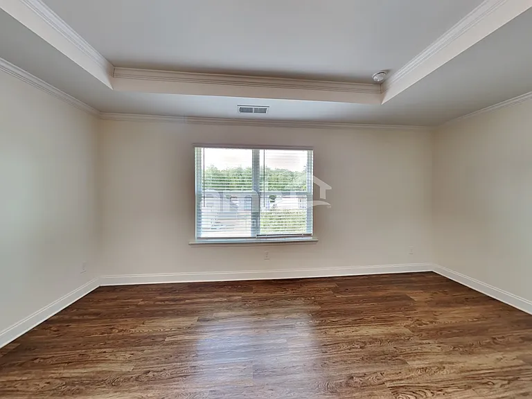 353 Macroom Ct — Photo 10