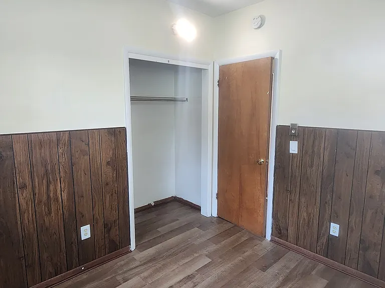 5904 Edson St — Photo 13