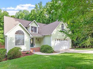 204 Prescott Dr, Durham, NC 27712