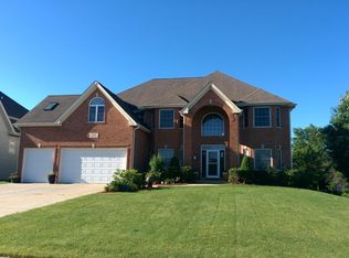 2847 N Southern Hills Dr, Wadsworth, IL 60083
