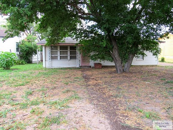 2nd image of 917 E Austin Ave