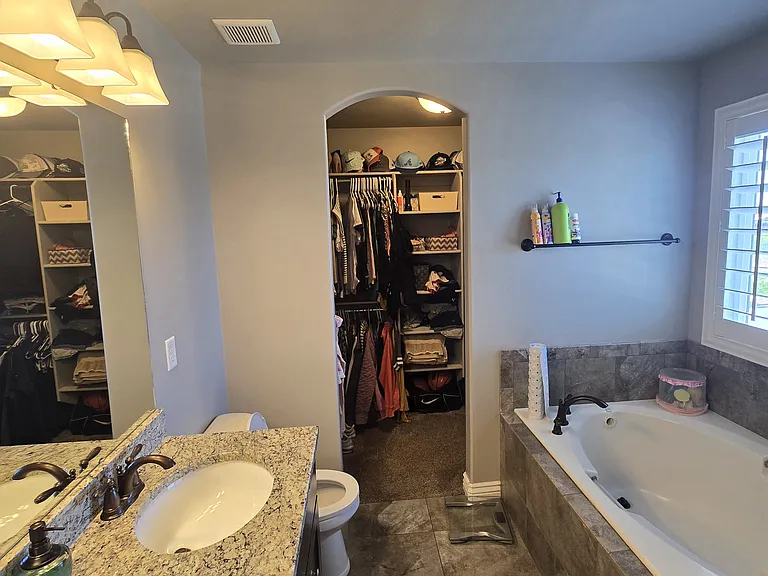 2155 N 250 W — Photo 10