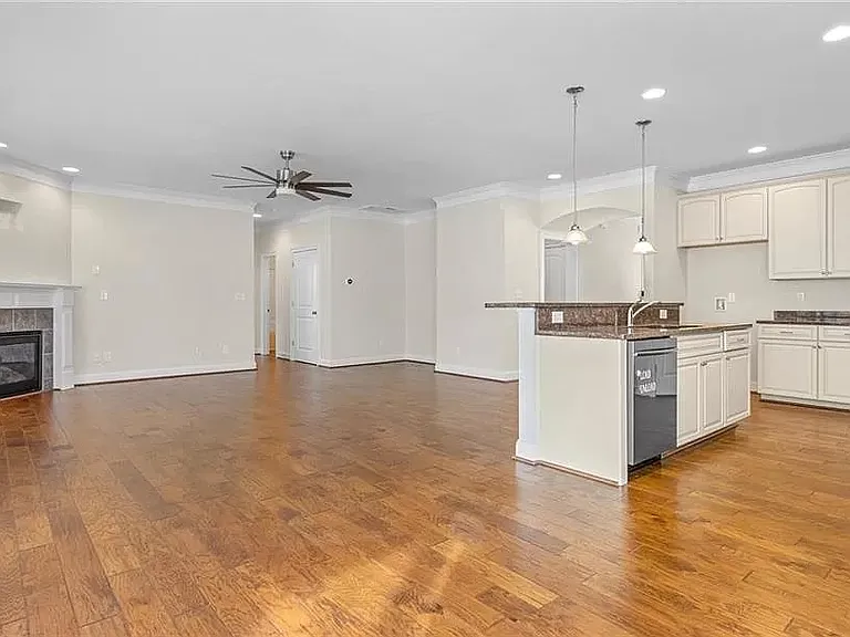 2716 River Watch Dr — Photo 9
