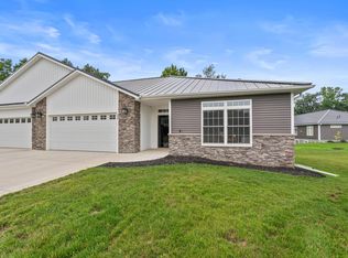 235 Auseon Ct, Hillsdale, MI 49242