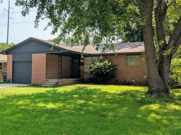 2216 Marshall Dr