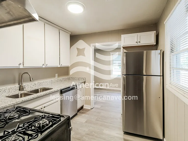 1768740_006_wm_-_kitchen_13601080.jpg