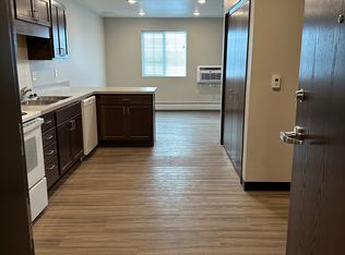 45 19th Ave SW #210, Minot, ND 58701