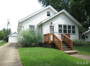 809 Chestnut St, Pekin, IL 61554