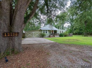13172 Dee Gautreau Rd, Gonzales, LA 70737