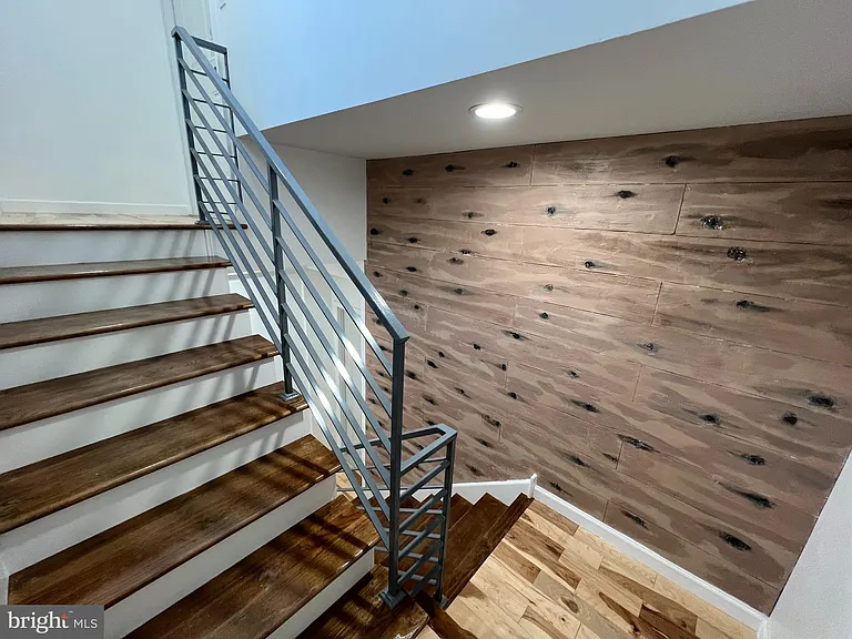 623 S 4th St #3 — Photo 11
