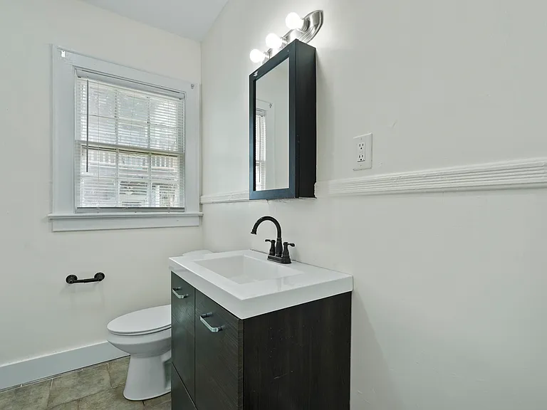 2409 Jefferson St #A — Photo 18