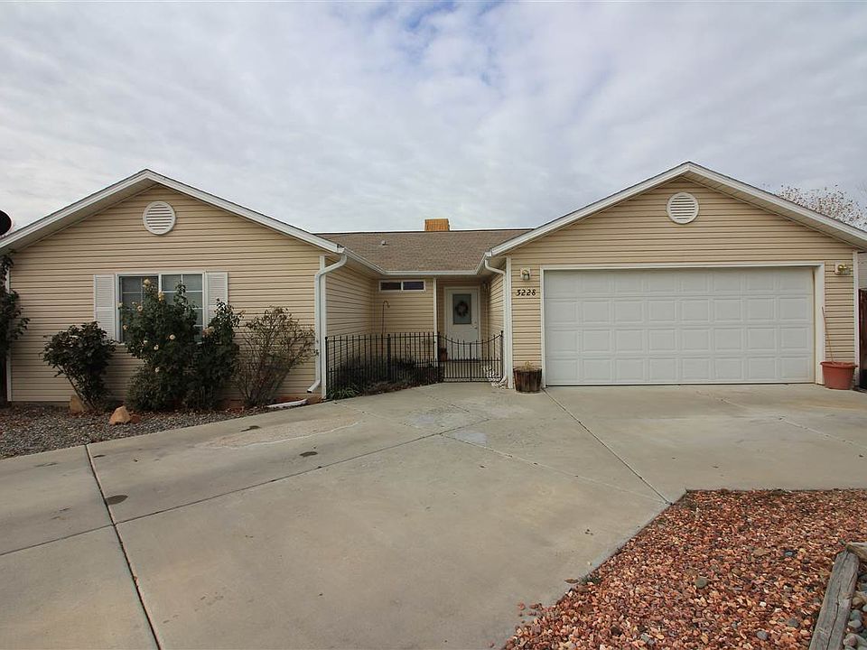 3228 Sunray Ct