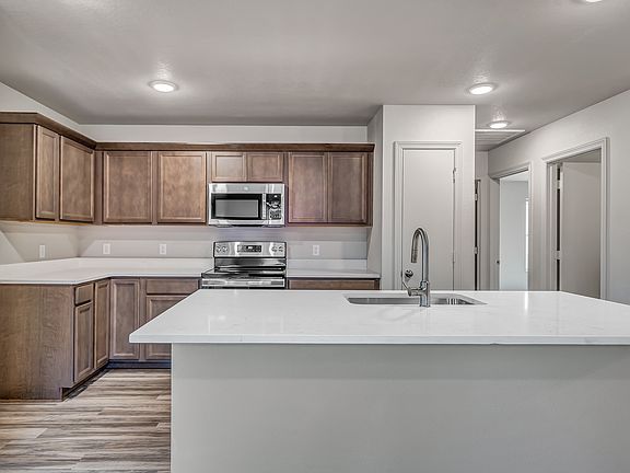 4th image of 874 3rd St