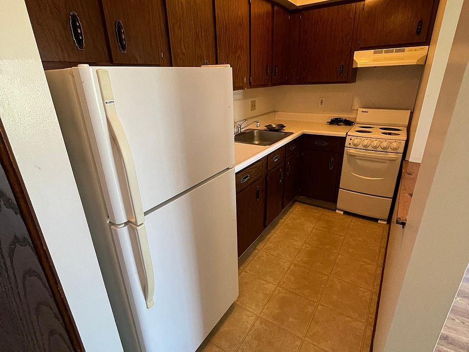 4525 Main St B1, Millington, MI 48746 Zillow