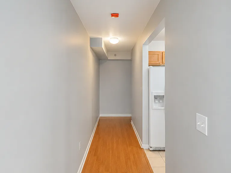 345 N La Salle Dr #1910 — Photo 17
