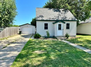 107 C St, Marshall, MN 56258