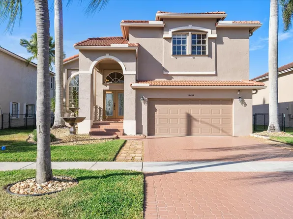 18435 NW 10th St, Pembroke Pines, FL 33029