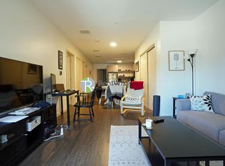 400 Langley Rd #11, Newton Center, MA 02459