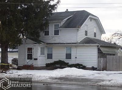 1st image of 1415 E Washington St