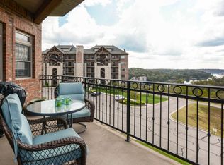 1208 Riverstone Dr, Branson, MO 65616