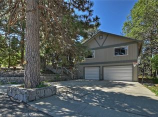 31571 Pleasant Dr, Running Springs, CA 92382