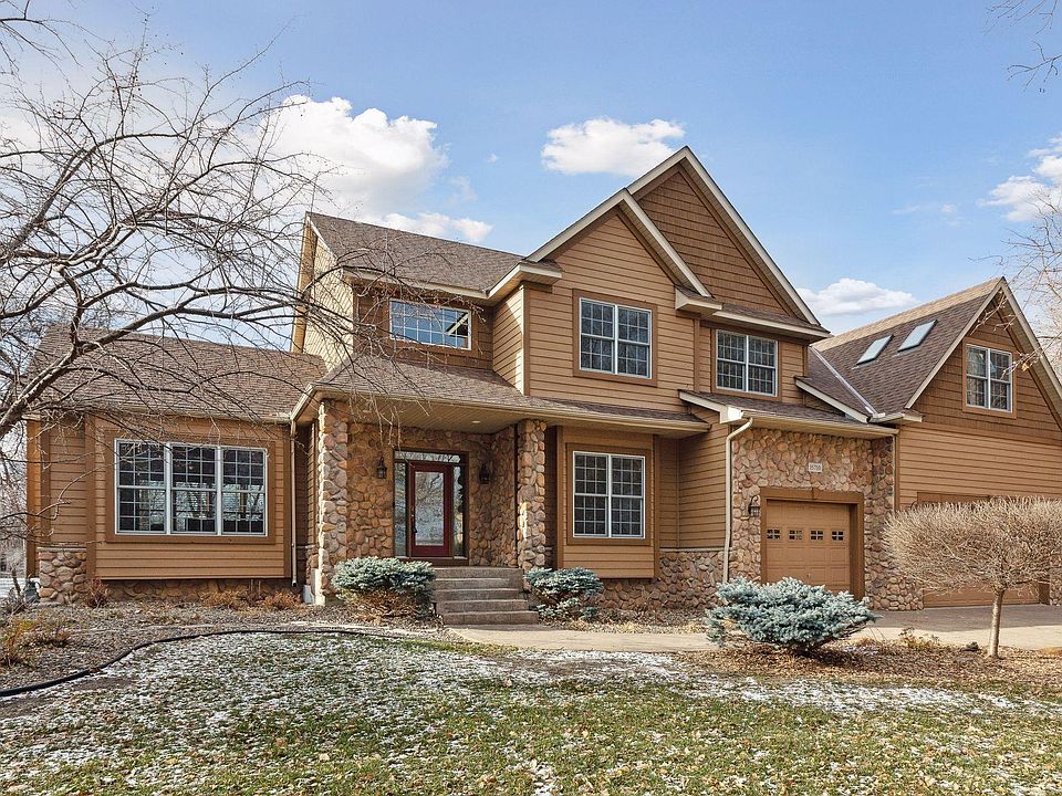 1st image of 15710 Lac Lavon Dr