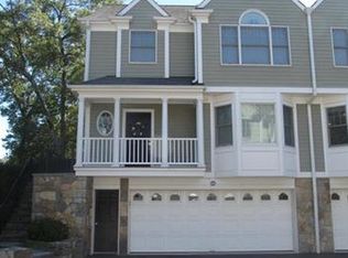 85 New Norwalk Rd, New Canaan, CT 06840