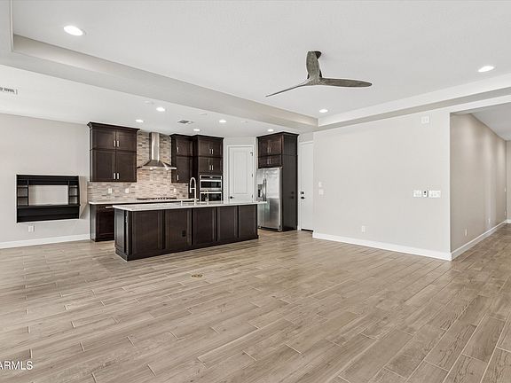 3rd image of 16212 S 8TH Street
