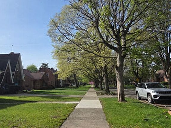 5th image of 14374 Longacre St