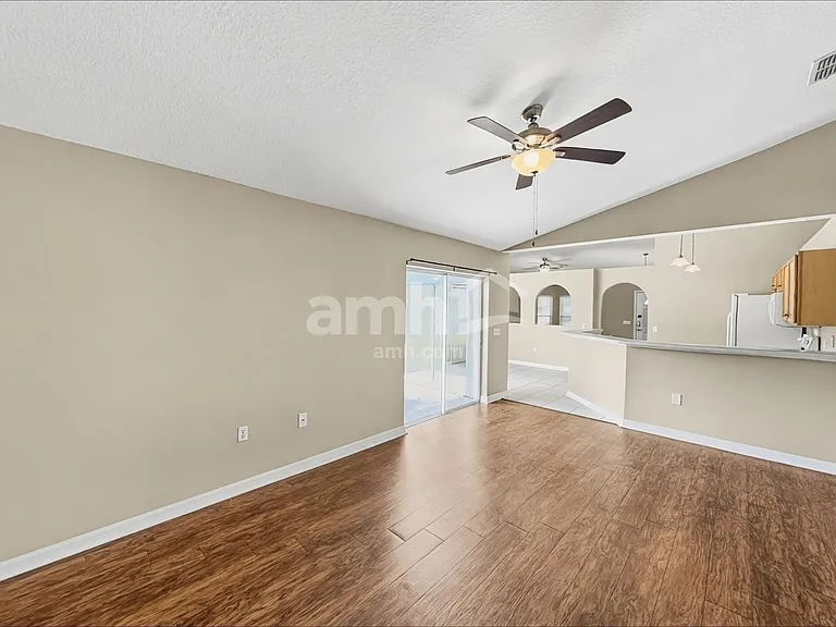 1350 Rolling River Rd — Photo 7