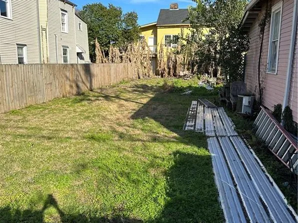 709 Austerlitz St, New Orleans, LA 70115