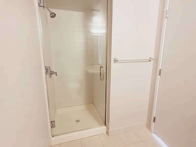 1009 Kapiolani Blvd #2801-1 — Photo 10
