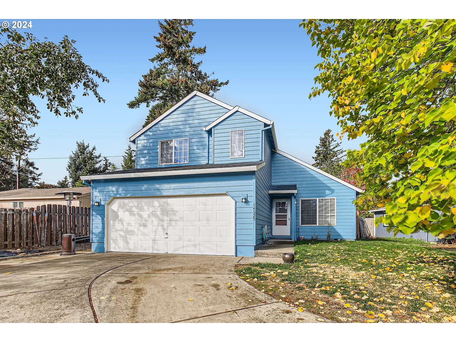 14325 SE Macduffee Ct photo 1