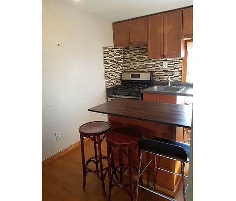 Rented by Block & Lot Real Estate | media 63