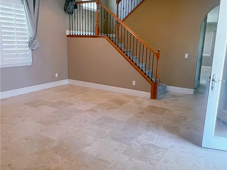 12583 Vintner Dr — Photo 6