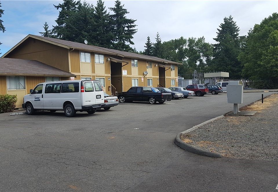 1st image of 14424 Union Ave SW APT 9