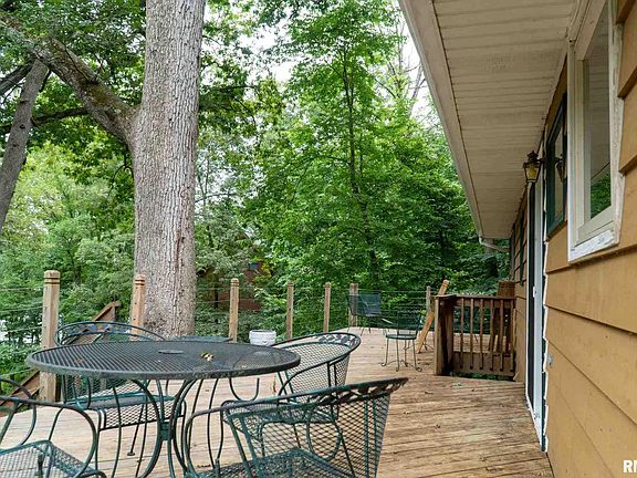 4th image of 208 Briarwood Pl