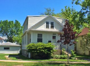 8063 Elmwood St, Skokie, IL 60077