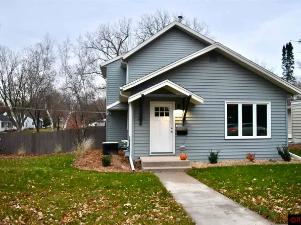 1403 Carney Ave, Mankato, MN 56001