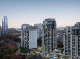 204 Burnhamthorpe Rd E