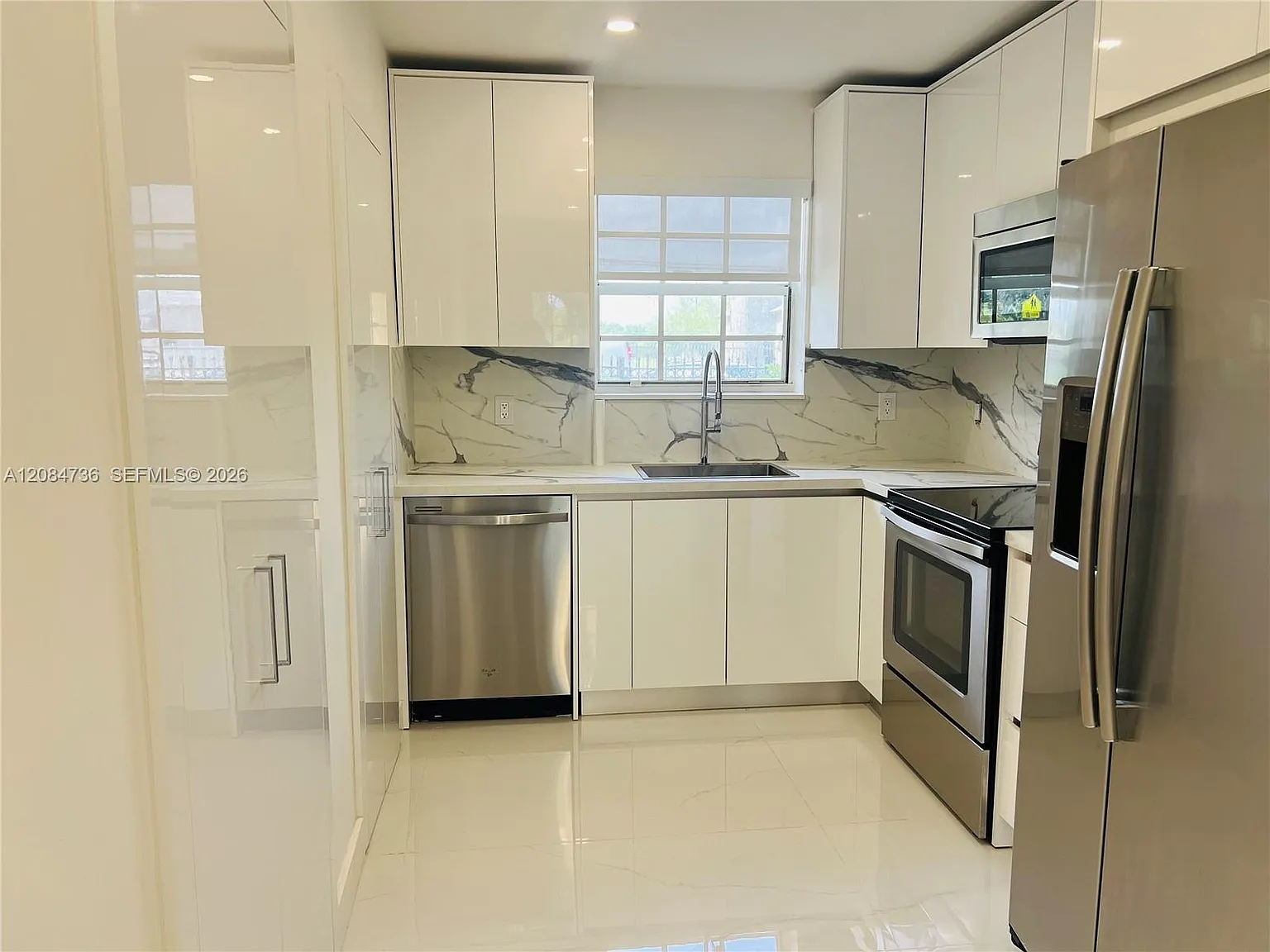 Silver Blue Lake Estates — Photo 4