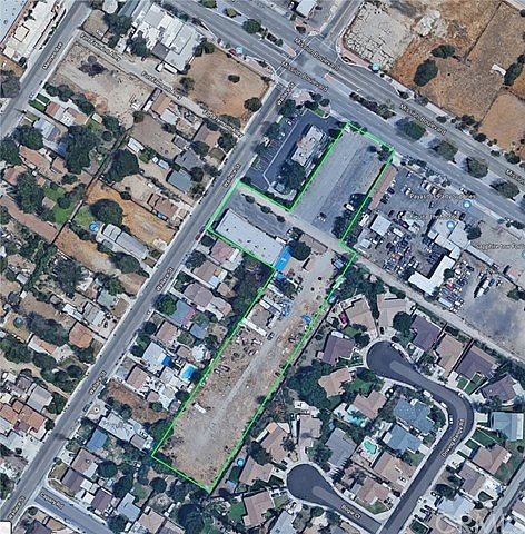 1st image of 3850 Wallace St