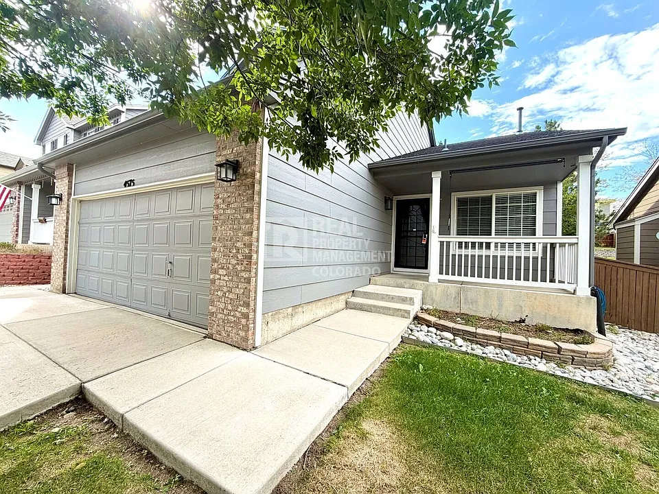 4575 Hunterwood Dr