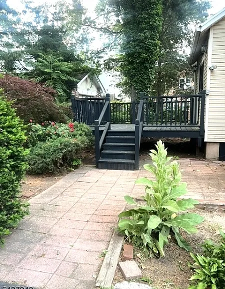 161 Franklin Ter — Photo 18