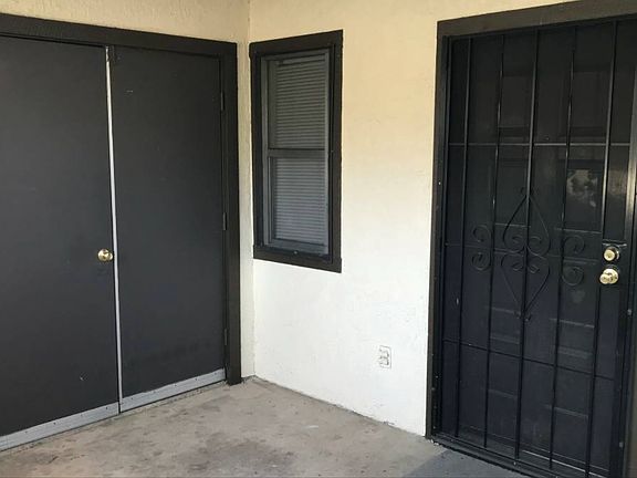 4th image of 121 Luna Grande Cir Unit 111
