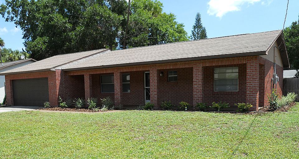 1st image of 104 Camino Cir